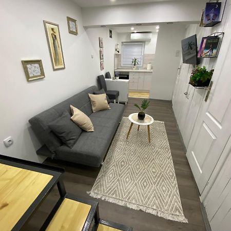Queen Apartmancic Zaječar Buitenkant foto